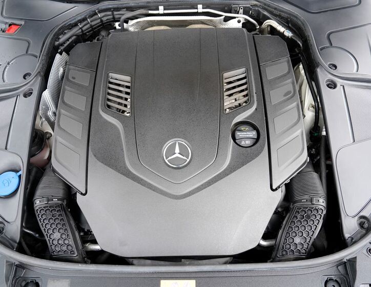 Mercedes-Benz Třídy S 10