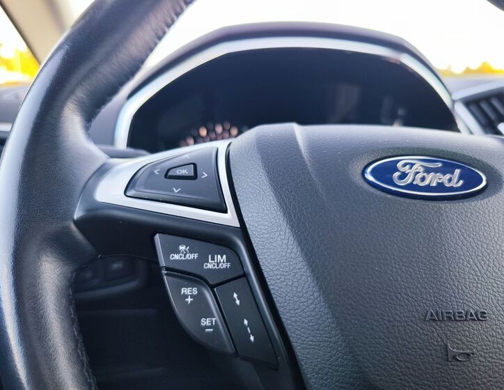 Ford S-MAX 28
