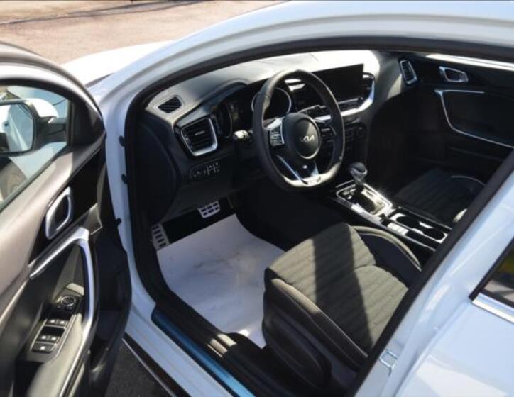 KIA ProCeed 3