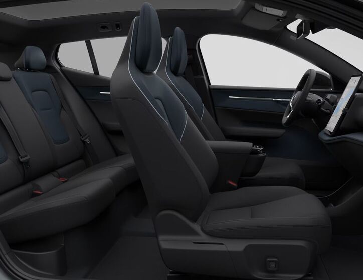 Volvo EX30 6