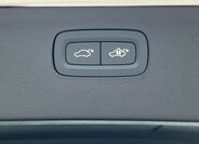 Volvo XC90 27