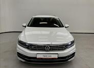 Volkswagen Passat 4