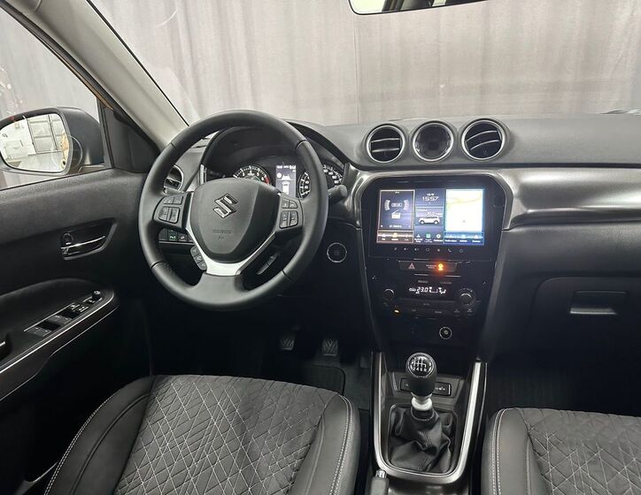 Suzuki Vitara 9