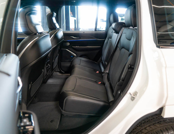 Jeep Grand Cherokee 42