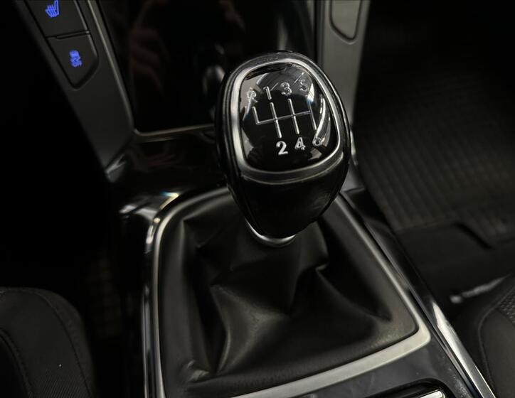 Hyundai i40 9