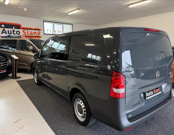 Mercedes-Benz Vito 5