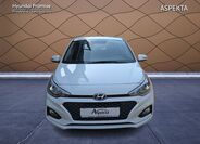 Hyundai i20 8
