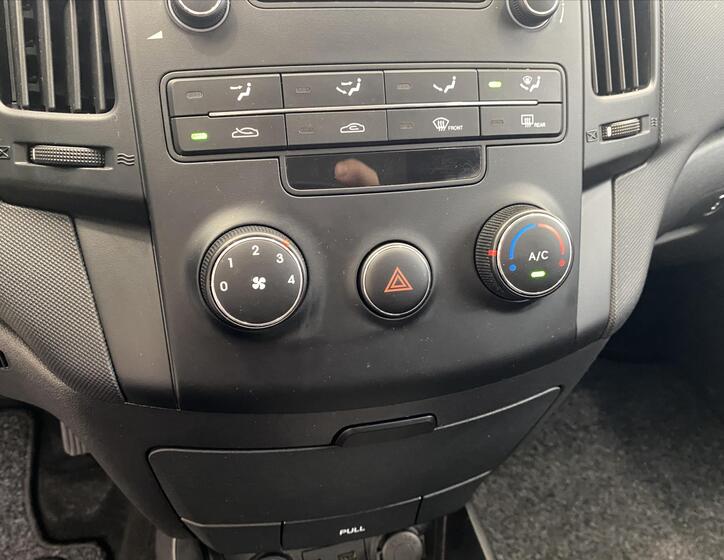 Hyundai i30 14