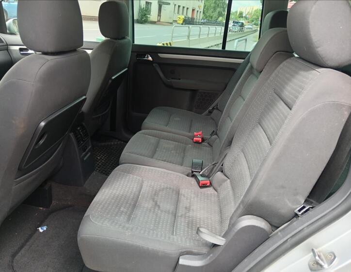 Volkswagen Touran 21