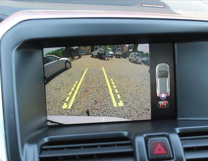 Volvo XC60 13