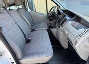 Renault Trafic 17