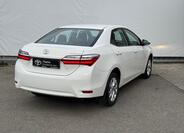 Toyota Corolla 6