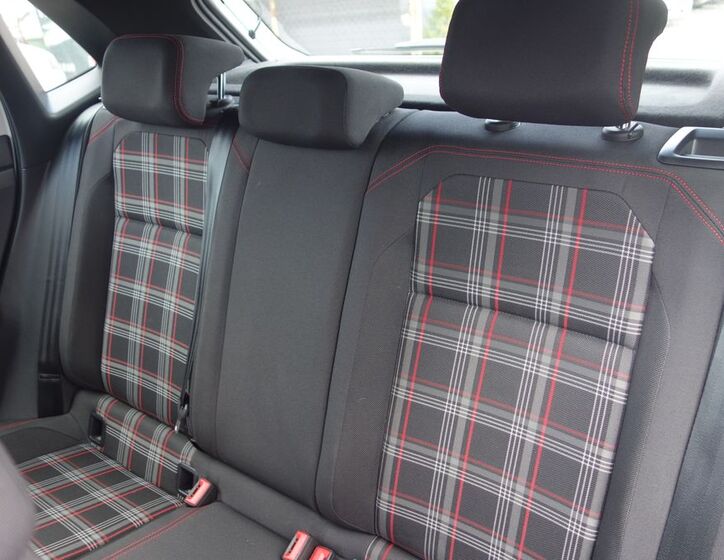 Volkswagen Polo 22