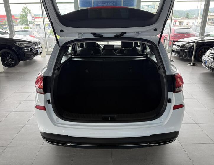 Hyundai i30 22