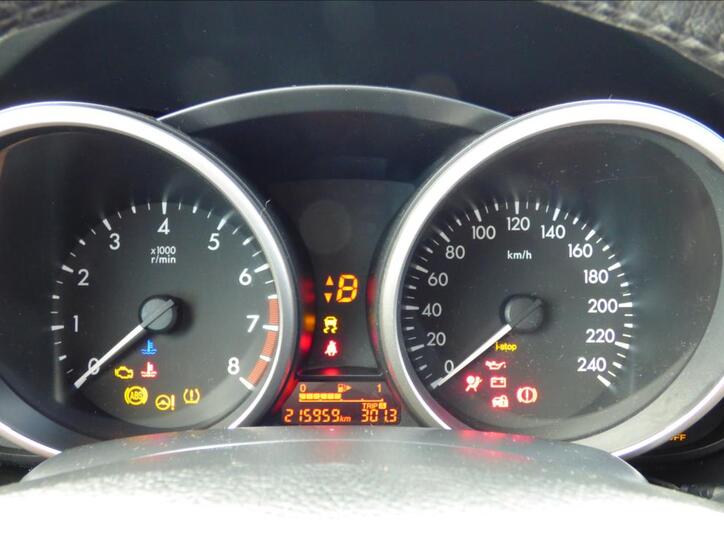 Mazda 5 21