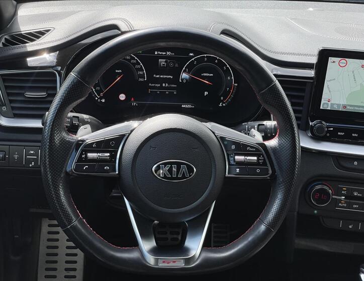 KIA ProCeed 8