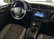 Toyota Auris 8