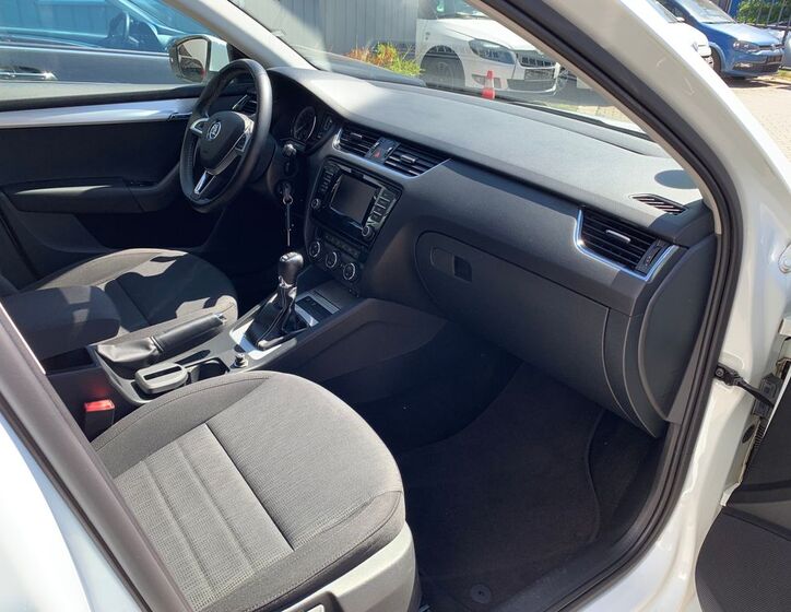 Škoda Octavia 18