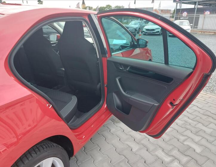 Škoda Rapid 19