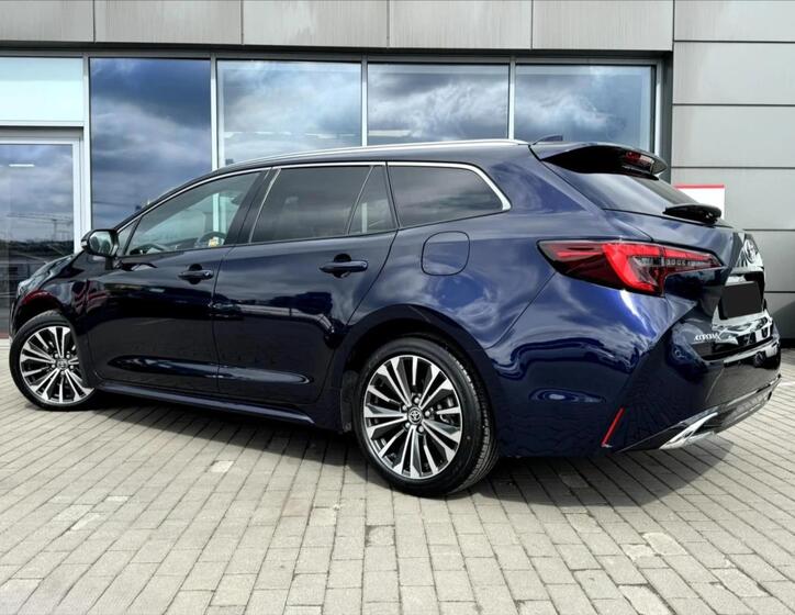 Toyota Corolla 6