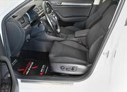 Škoda Superb 9