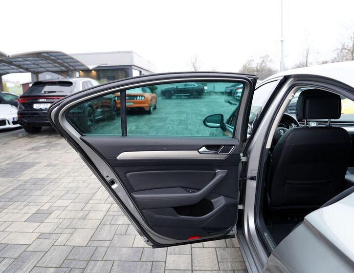 Volkswagen Passat 17