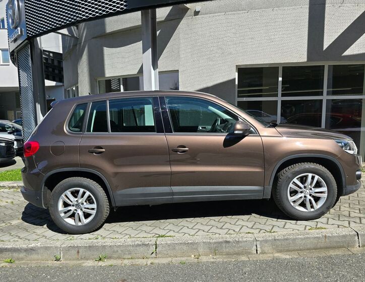 Volkswagen Tiguan 6