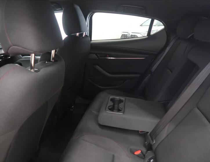Mazda 3 15