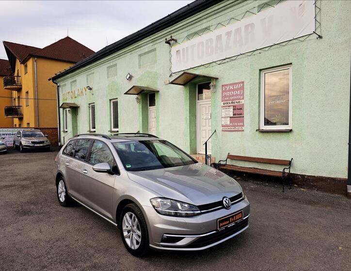 Volkswagen Golf 1
