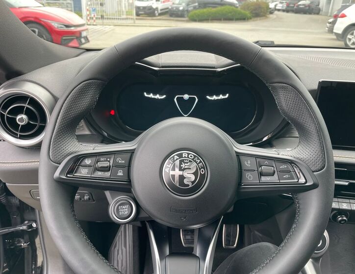 Alfa Romeo Tonale 11