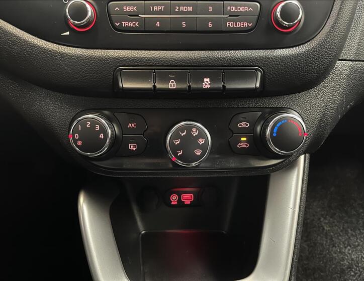 KIA Ceed 10