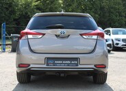 Toyota Auris 6