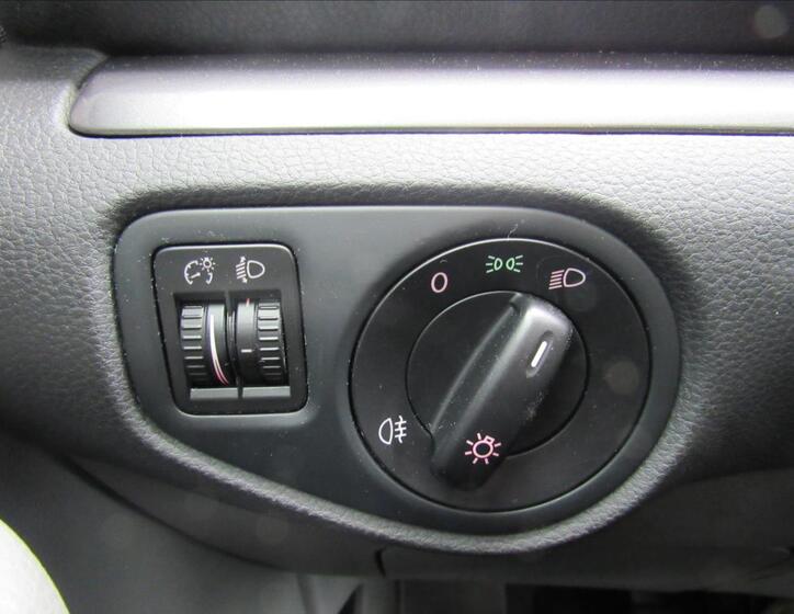 Seat Alhambra 25