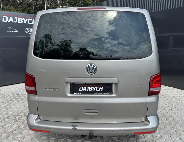 Volkswagen Multivan 8