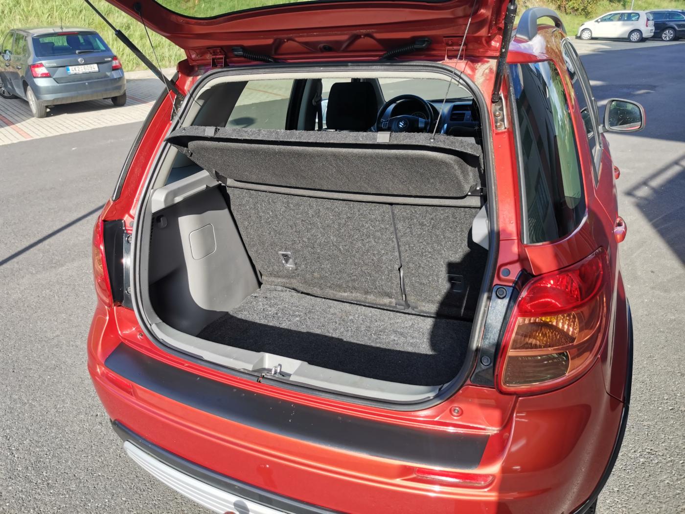 Suzuki SX4
