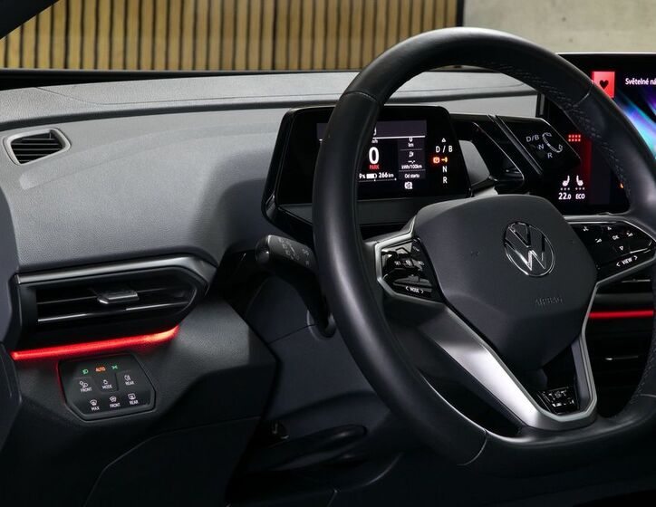 Volkswagen ID.4 18