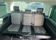 Volkswagen Multivan 14