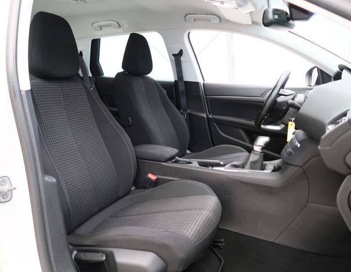 Peugeot 308 19
