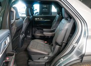 Ford Explorer 37