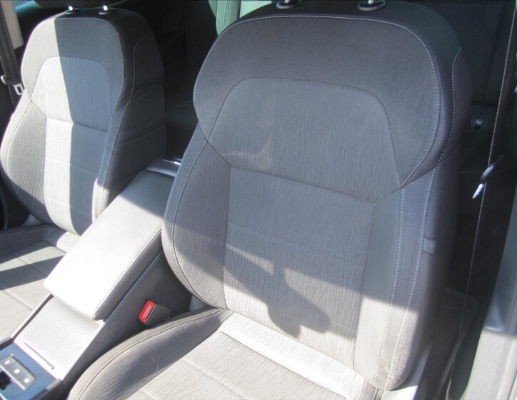 Škoda Superb 12