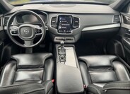Volvo XC90 9