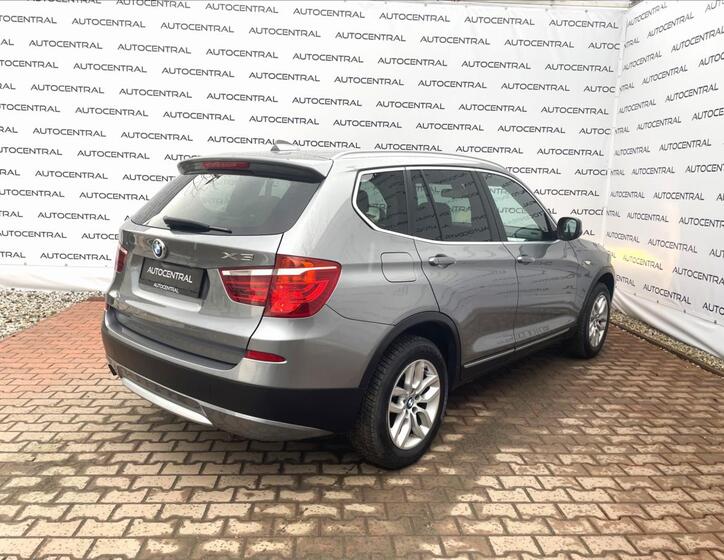 BMW X3 4