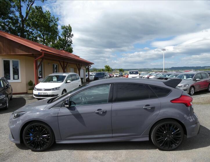 Ford Focus 6