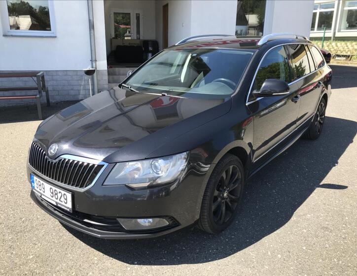 Škoda Superb 4