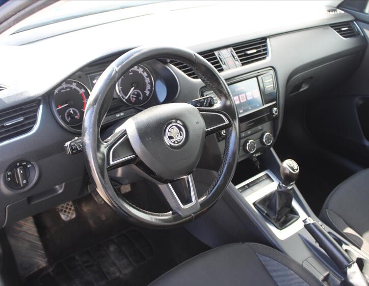 Škoda Octavia 13