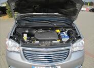 Chrysler Town & Country 28