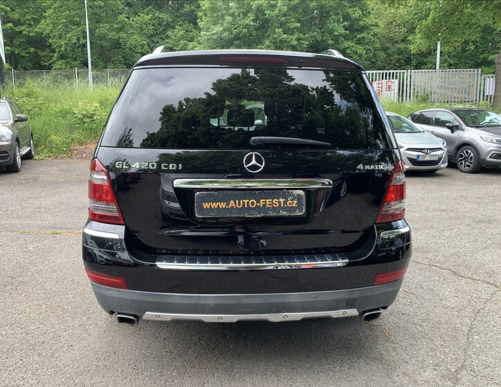 Mercedes-Benz GL 7