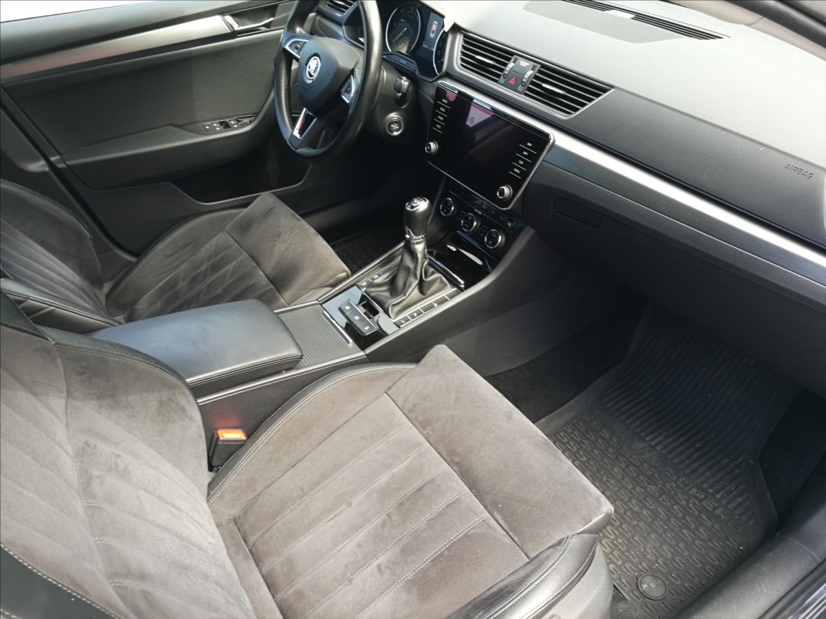 Škoda Superb