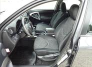 Toyota RAV4 16