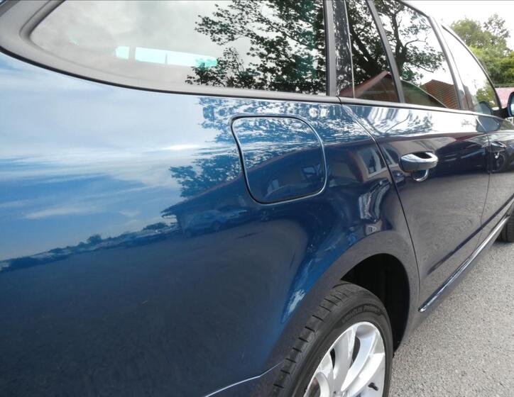 Škoda Superb 12
